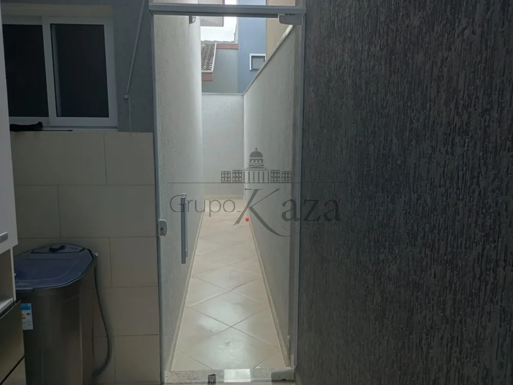 Foto 22 de Casa Padrão em Residencial Santa Paula, Jacareí - imagem 22
