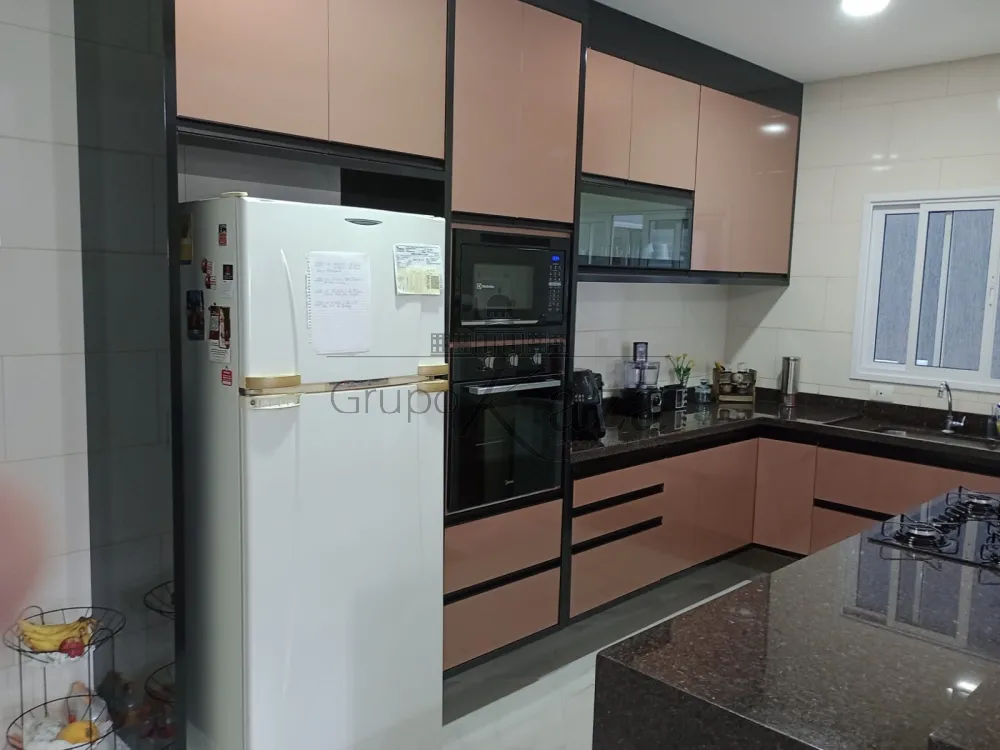 Foto 5 de Casa Padrão em Residencial Santa Paula, Jacareí - imagem 5