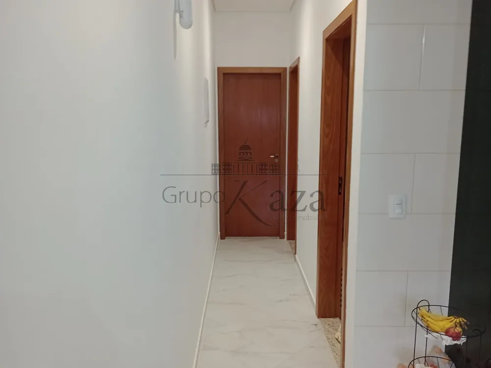 Foto 9 de Casa Padrão em Residencial Santa Paula, Jacareí - imagem 9