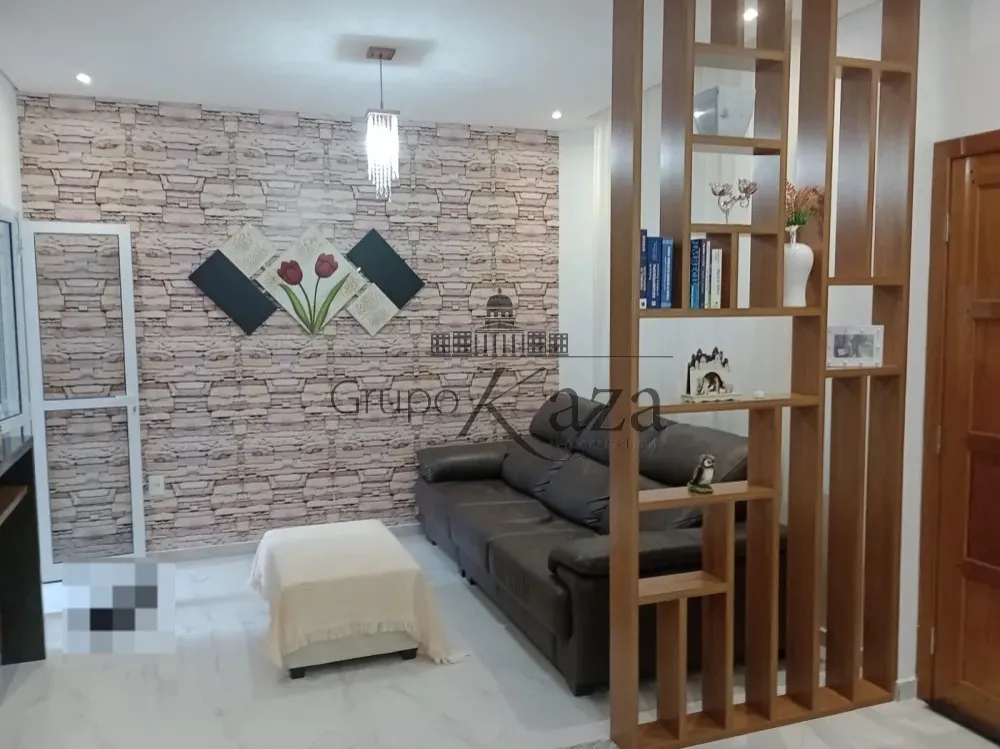 Foto 2 de Casa Padrão em Residencial Santa Paula, Jacareí - imagem 2