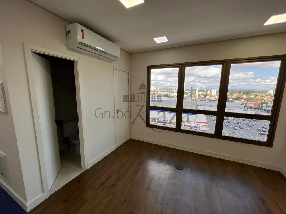Foto 3 de Comercial Sala Condomínio em Jardim Alvorada, São José dos Campos - imagem 3