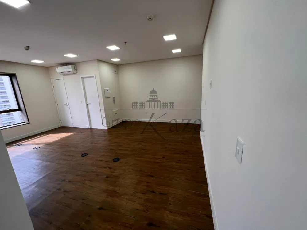 Foto 2 de Comercial Sala Condomínio em Jardim Alvorada, São José dos Campos - imagem 2