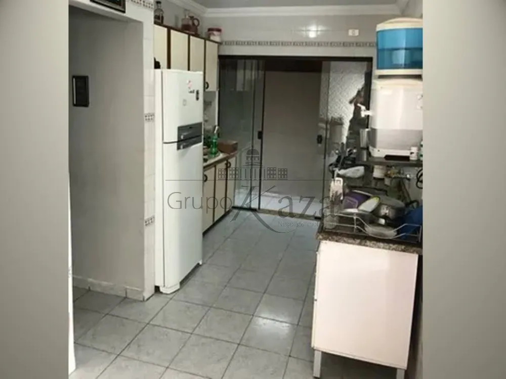 Foto 1 de Casa Padrão em Estiva, Taubaté - imagem 1
