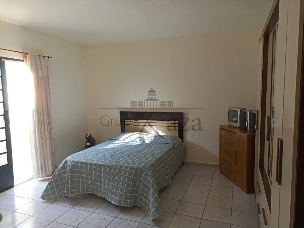 Foto 13 de Casa Padrão em Jardim Pereira do Amparo, Jacareí - imagem 13