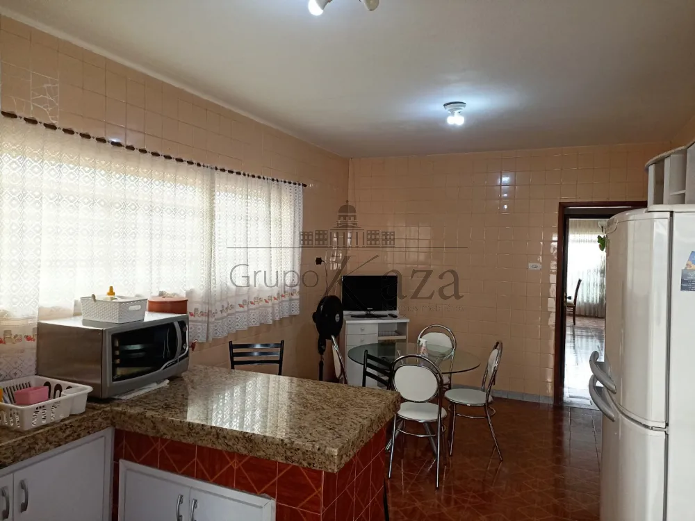 Foto 7 de Casa Padrão em Jardim Pereira do Amparo, Jacareí - imagem 7