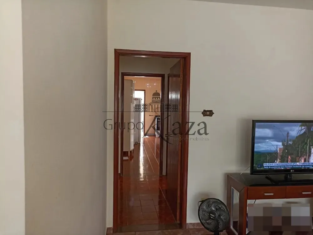 Foto 5 de Casa Padrão em Jardim Pereira do Amparo, Jacareí - imagem 5