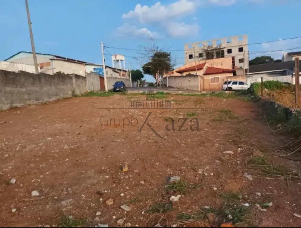 Foto 1 de Terreno Padrão em Jardim Pararangaba, São José dos Campos - imagem 1