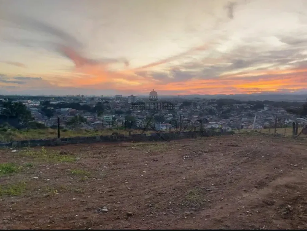 Foto 3 de Terreno Padrão em Jardim Pararangaba, São José dos Campos - imagem 3