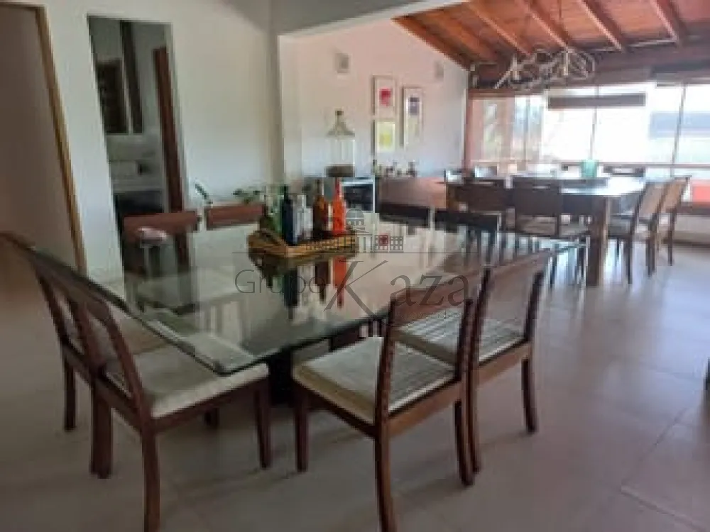 Foto 2 de Casa Condomínio em Chácaras Condomínio Recanto Pássaros II, Jacareí - imagem 2
