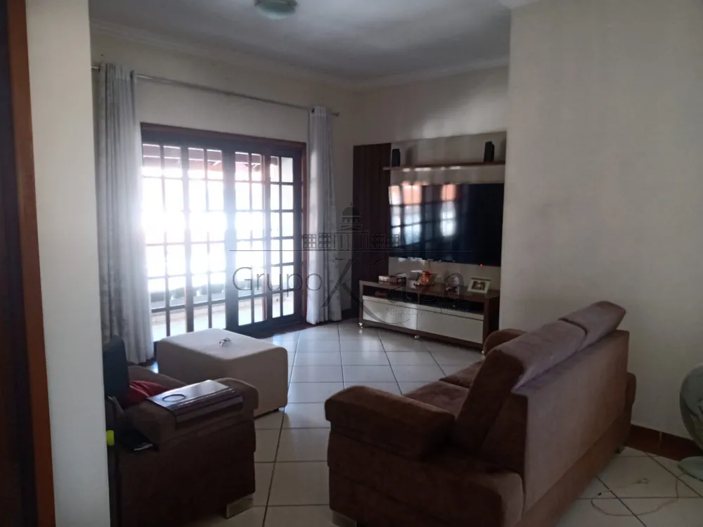 Foto 2 de Casa Sobrado em Parque Residencial Flamboyant, São José dos Campos - imagem 2