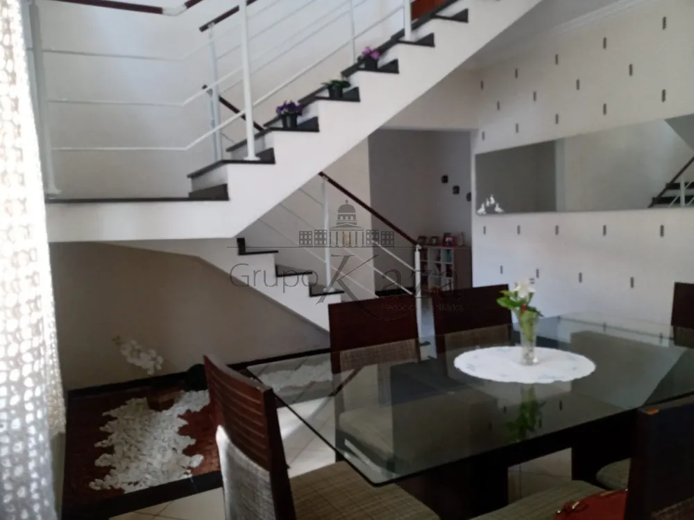 Foto 8 de Casa Sobrado em Parque Residencial Flamboyant, São José dos Campos - imagem 8