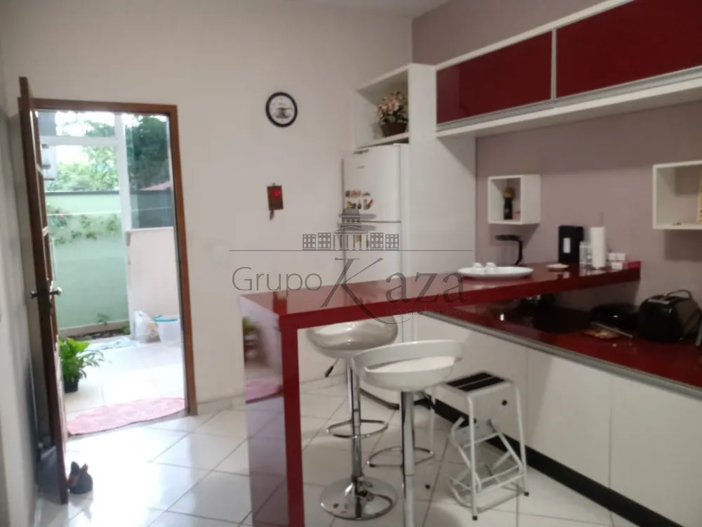 Foto 6 de Casa Sobrado em Parque Residencial Flamboyant, São José dos Campos - imagem 6