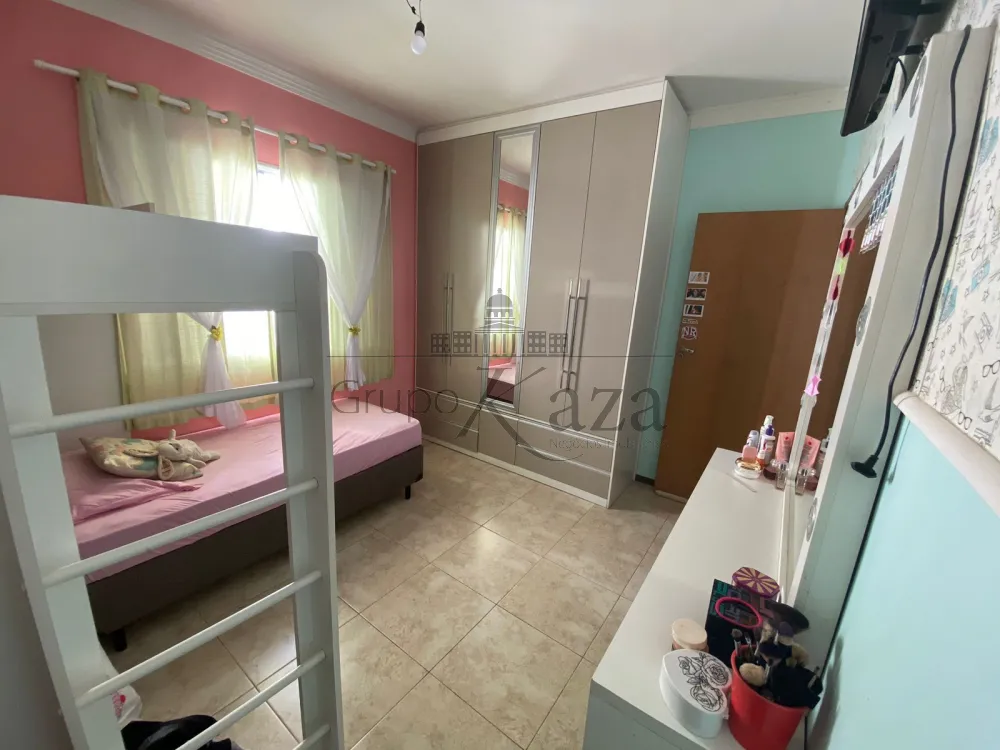 Foto 6 de Casa Sobrado em Parque Santo Antônio, Jacareí - imagem 6