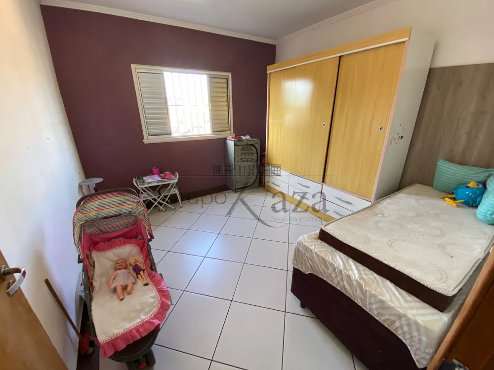 Foto 9 de Casa Sobrado em Parque Santo Antônio, Jacareí - imagem 9