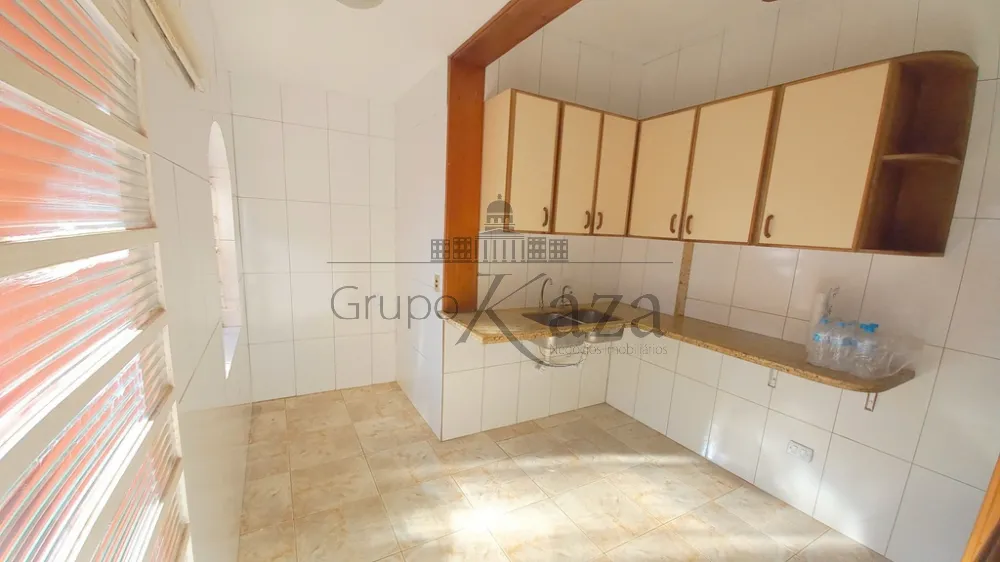 Foto 13 de Casa Sobrado em Monte Castelo, São José dos Campos - imagem 13