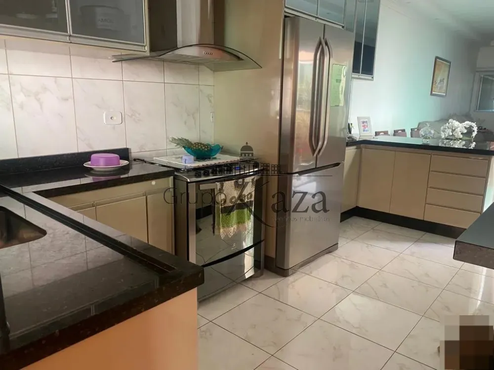 Foto 5 de Casa Padrão em Residencial Bosque dos Ipês, São José dos Campos - imagem 5