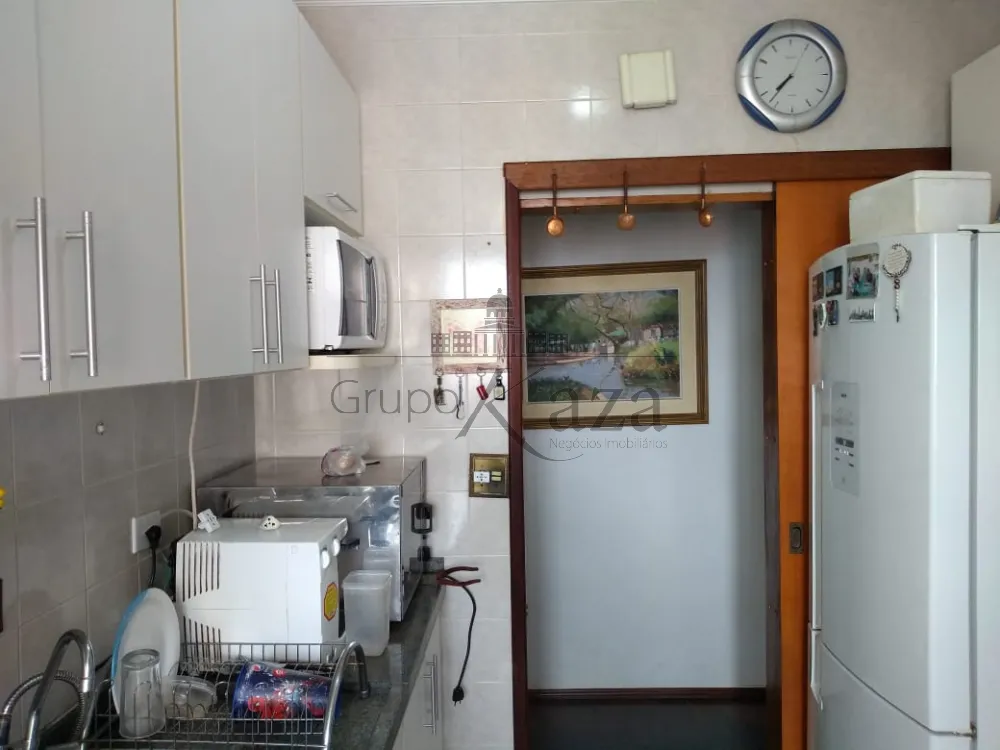Foto 5 de Apartamento Padrão em Conjunto Residencial Trinta e Um de Março, São José dos Campos - imagem 5