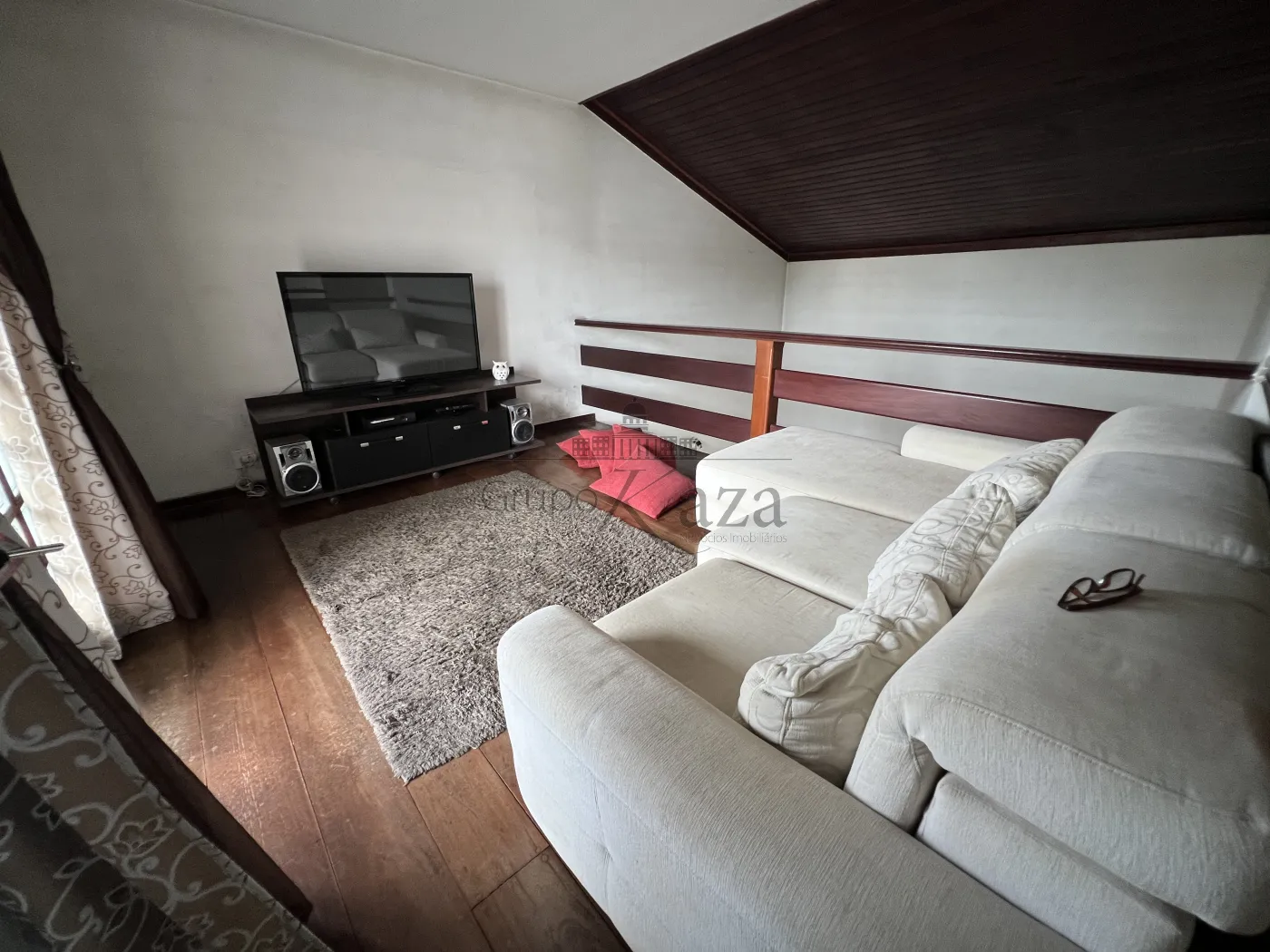 Foto 15 de Casa Sobrado em Jardim Santa Maria, Jacareí - imagem 15