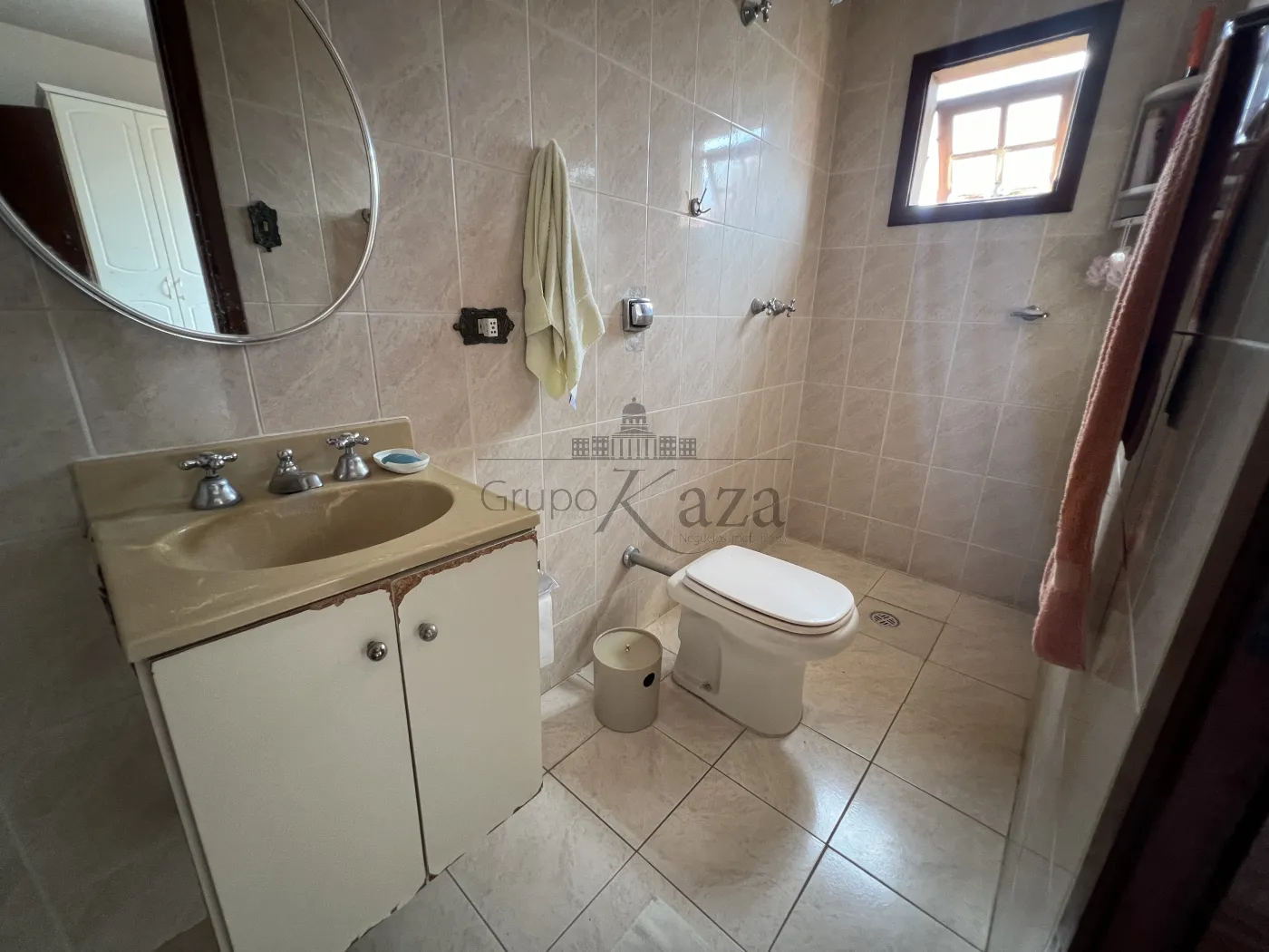 Foto 21 de Casa Sobrado em Jardim Santa Maria, Jacareí - imagem 21