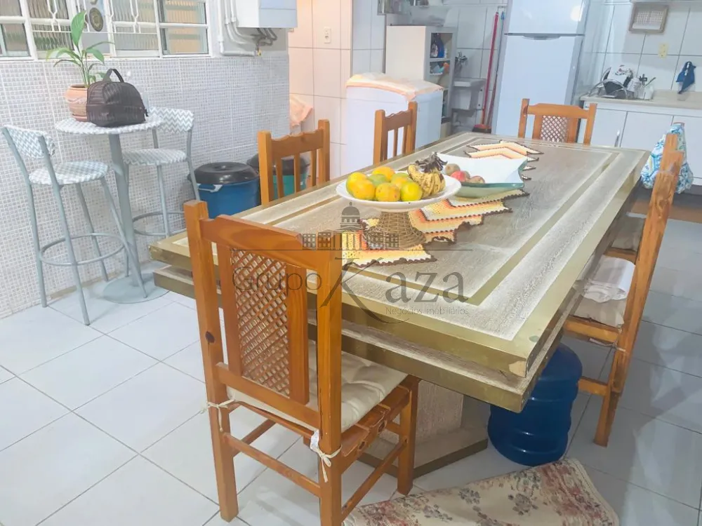 Foto 7 de Casa Padrão em Campo dos Alemães, São José dos Campos - imagem 7