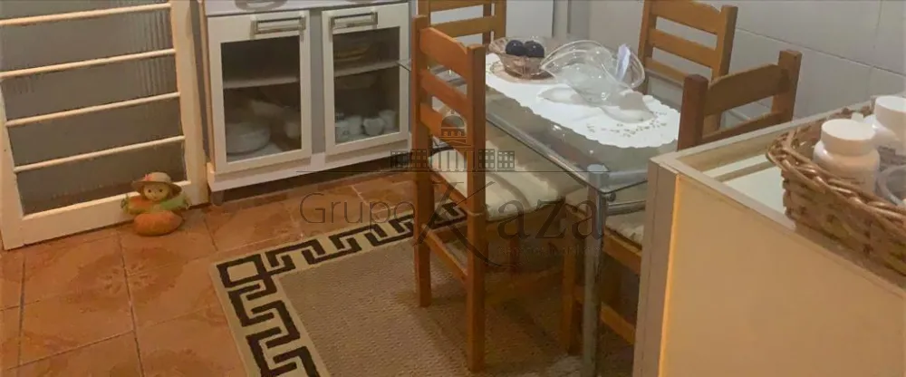 Foto 3 de Casa Padrão em Campo dos Alemães, São José dos Campos - imagem 3