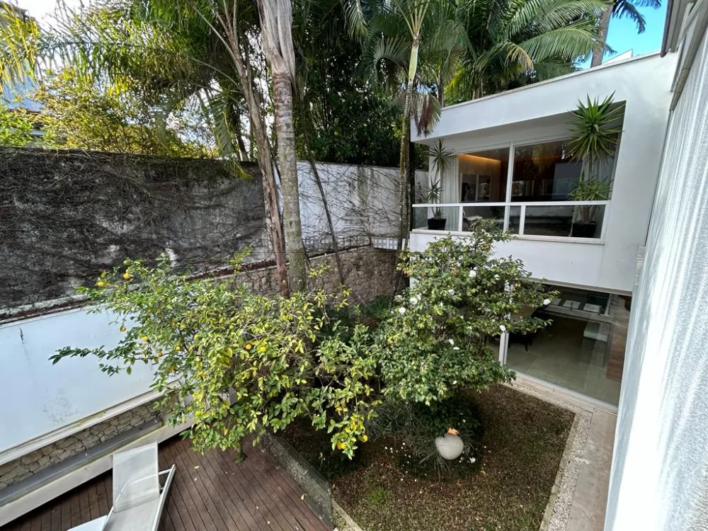 Jardim/Piscina