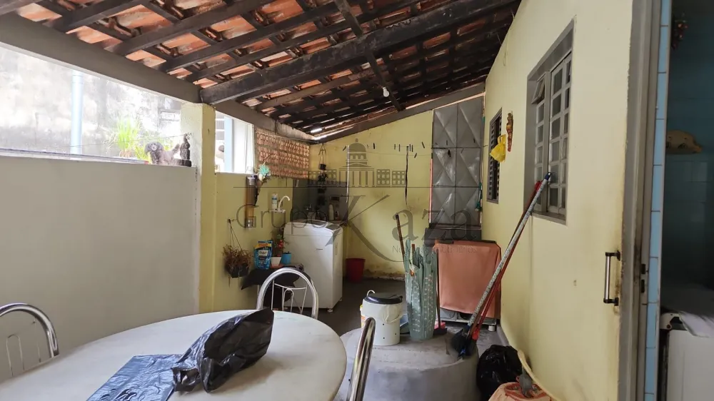 Foto 11 de Casa Padrão em Jardim Nova Michigan, São José dos Campos - imagem 11