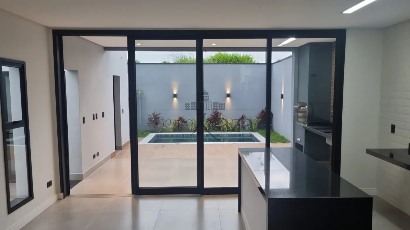 Foto 17 de Casa Sobrado em Portal dos Pássaros, São José dos Campos - imagem 17