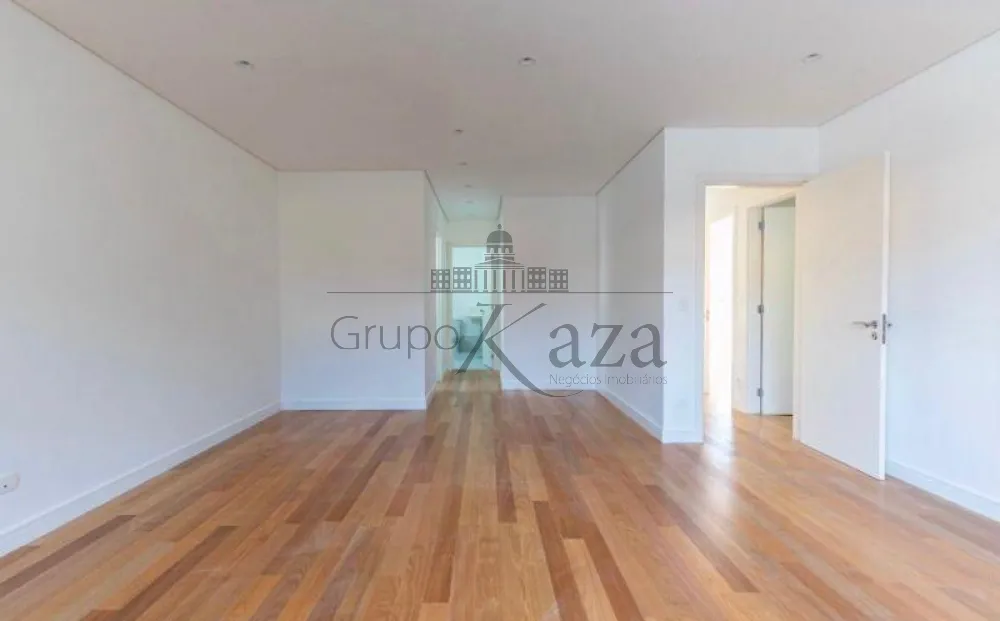 Foto 10 de Casa Condomínio em Chácara Santo Antônio, São Paulo - imagem 10