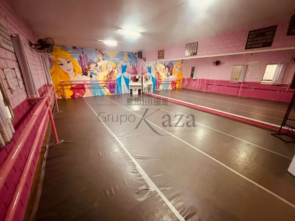 Foto 11 de Comercial Ponto Comercial em Vila São João, Caçapava - imagem 11