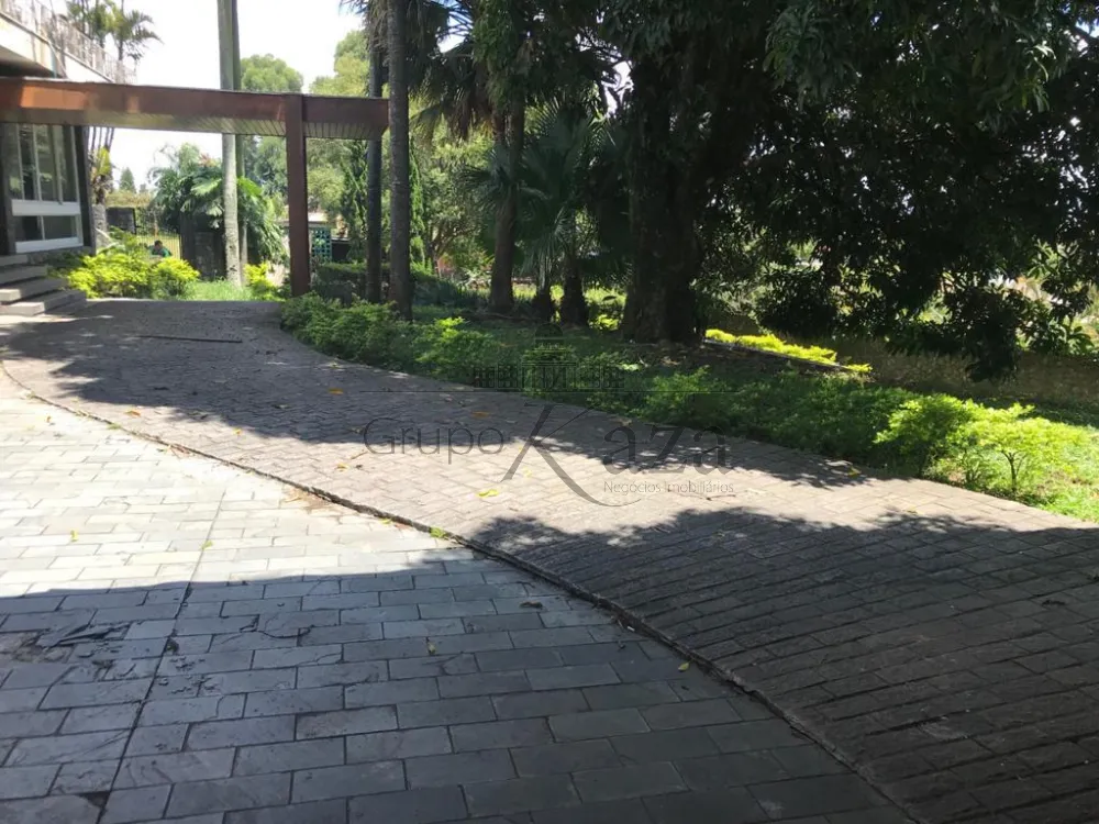 Foto 1 de Casa Padrão em Morumbi, São Paulo - imagem 1