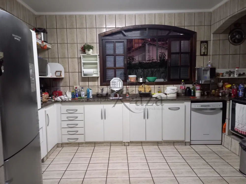 Foto 2 de Casa Comercial  Residencial em Vila Formosa, Jacareí - imagem 2