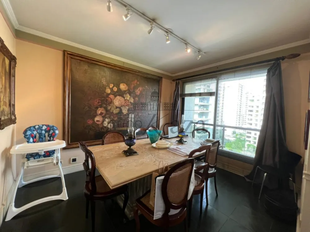 Foto 3 de Apartamento Padrão em Itaim Bibi, São Paulo - imagem 3