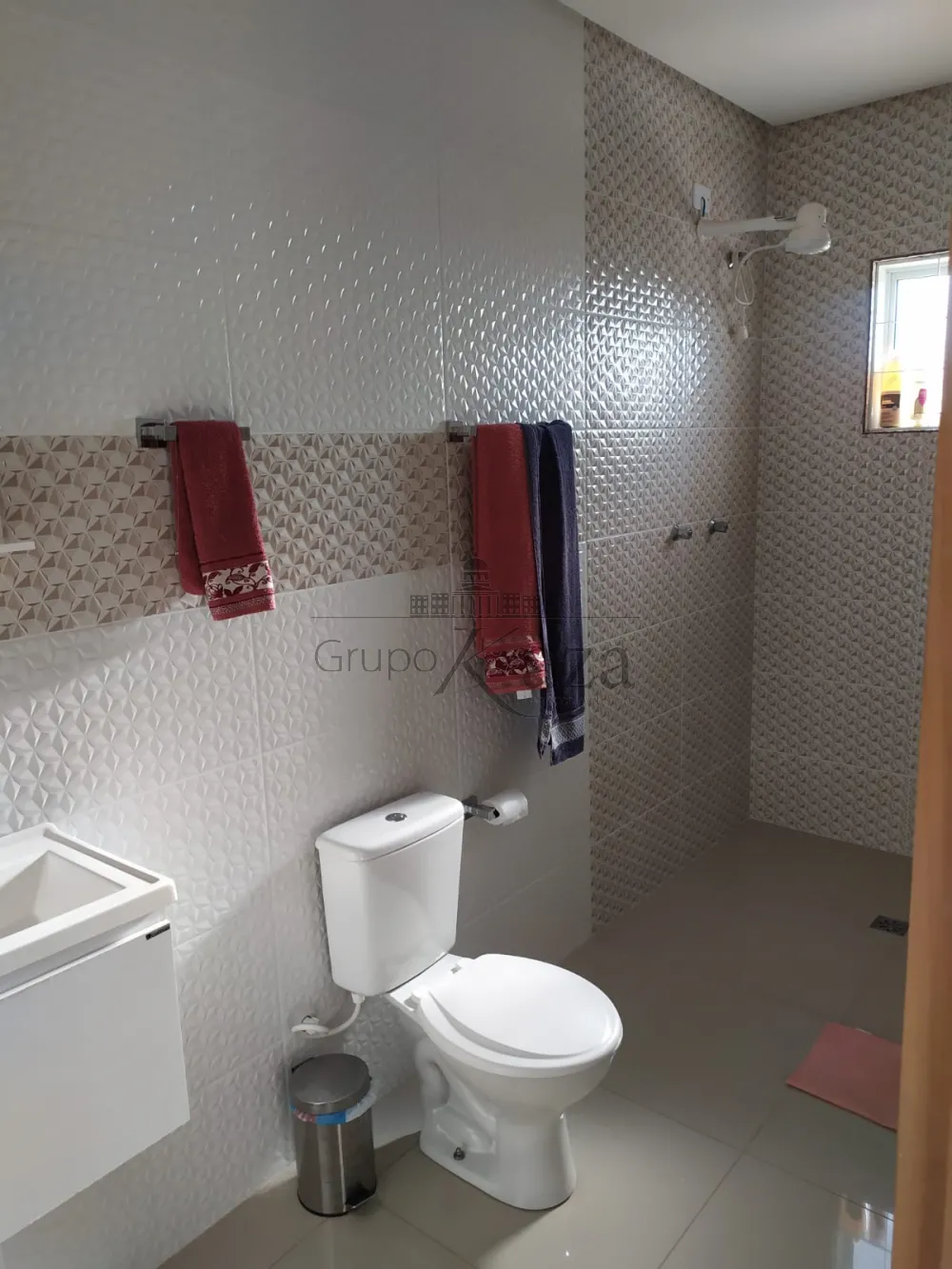Foto 4 de Casa Sobrado em Residencial Santa Paula, Jacareí - imagem 4