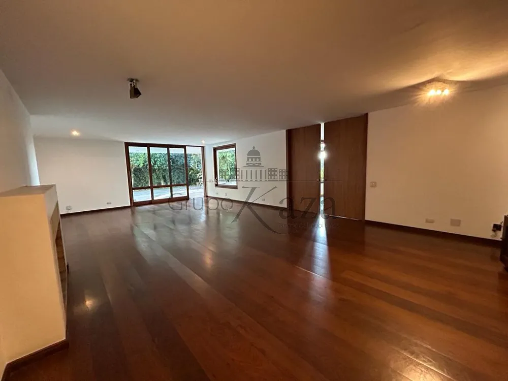Foto 3 de Casa De Rua Fechada em Cidade Jardim, São Paulo - imagem 3