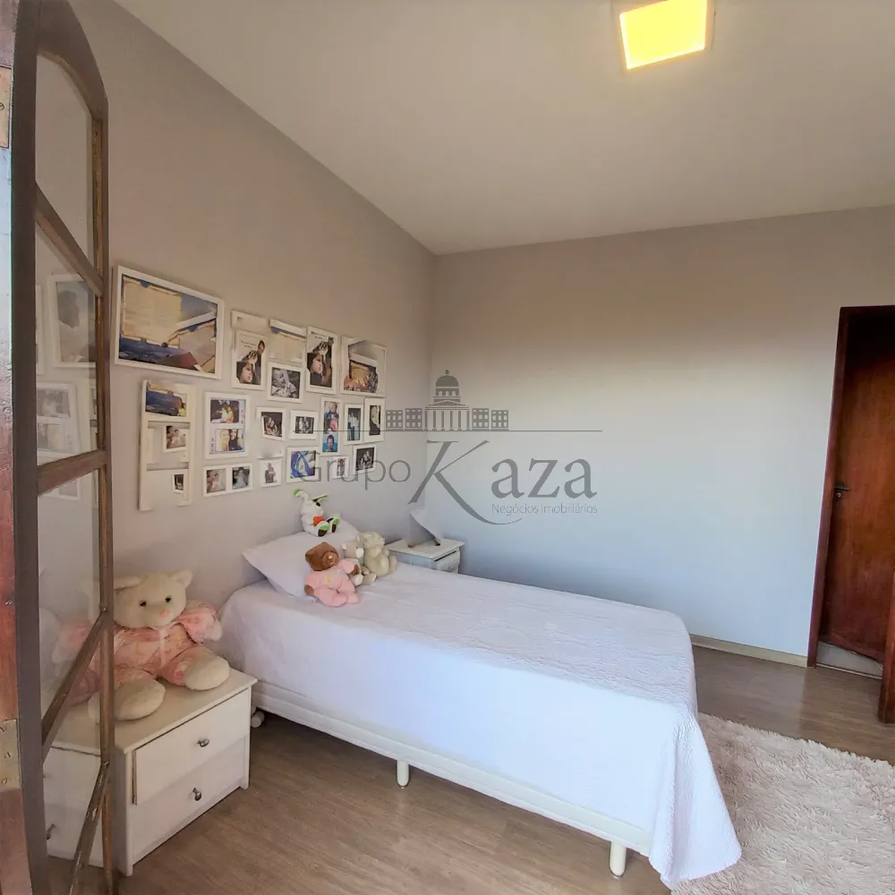 Foto 18 de Casa Padrão em Jardim das Indústrias, São José dos Campos - imagem 18