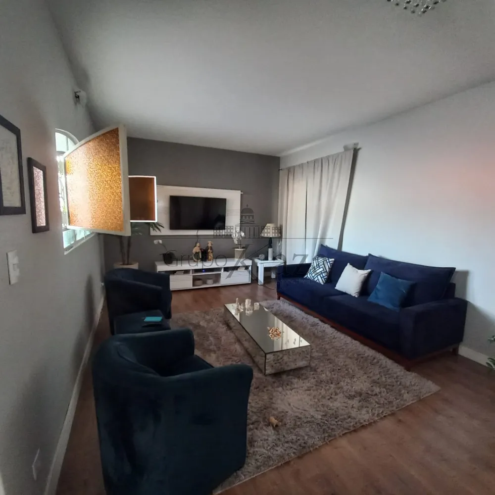Foto 2 de Casa Padrão em Jardim das Indústrias, São José dos Campos - imagem 2