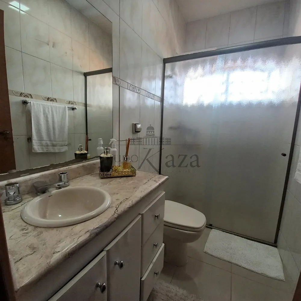Foto 8 de Casa Padrão em Jardim das Indústrias, São José dos Campos - imagem 8