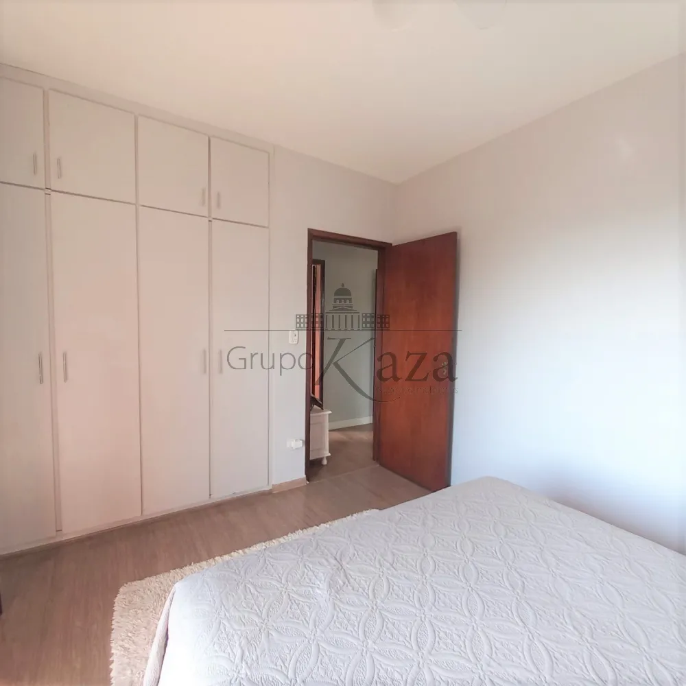 Foto 16 de Casa Padrão em Jardim das Indústrias, São José dos Campos - imagem 16