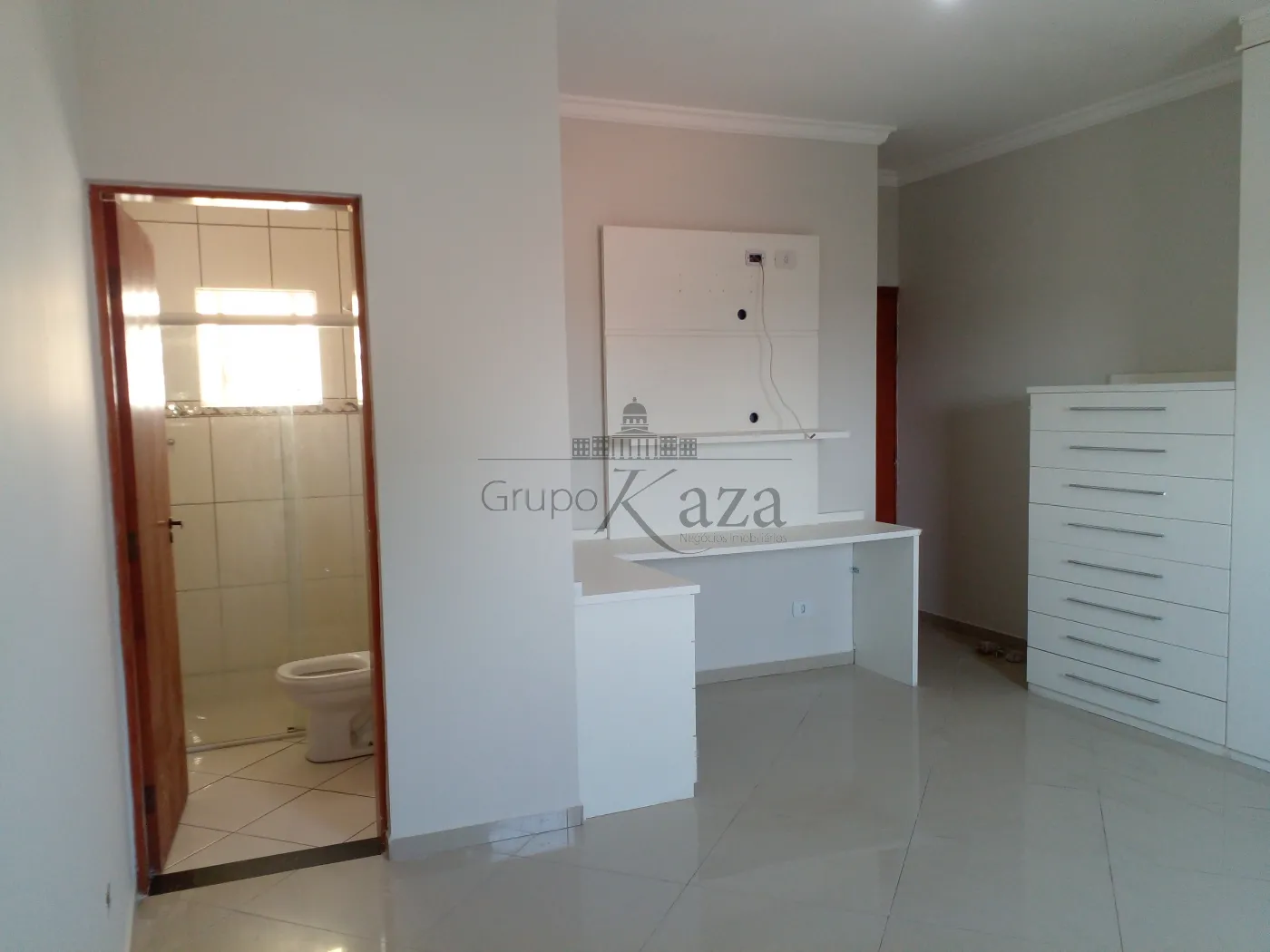 Foto 7 de Casa Sobrado em Vila Indústrial, São José dos Campos - imagem 7