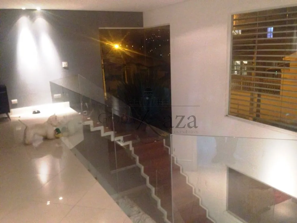 Foto 7 de Casa Condomínio em Jardim Coleginho, Jacareí - imagem 7