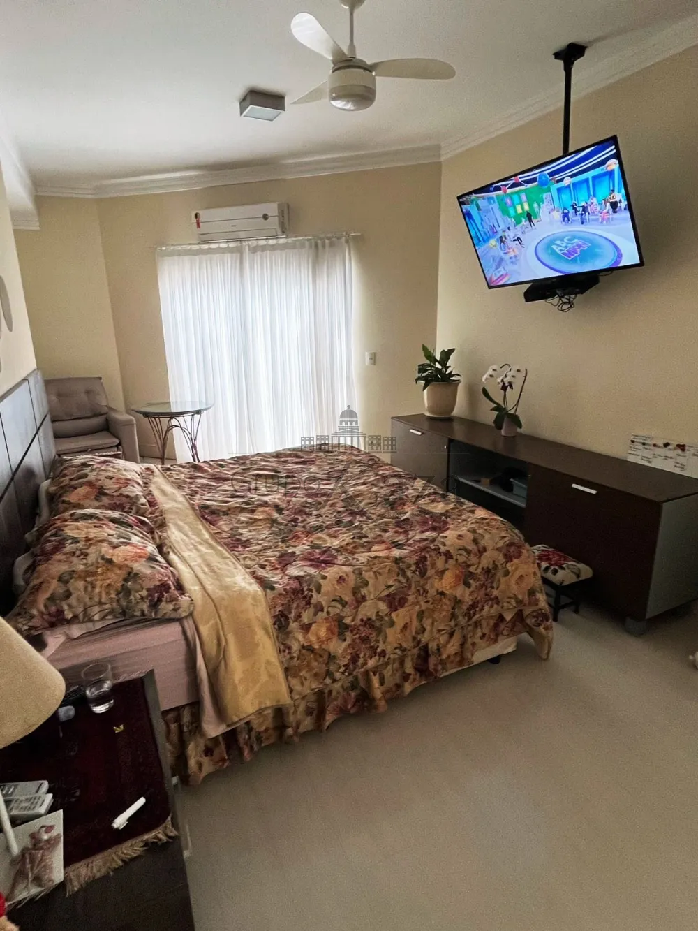 Foto 12 de Casa Condomínio em Jardim Coleginho, Jacareí - imagem 12