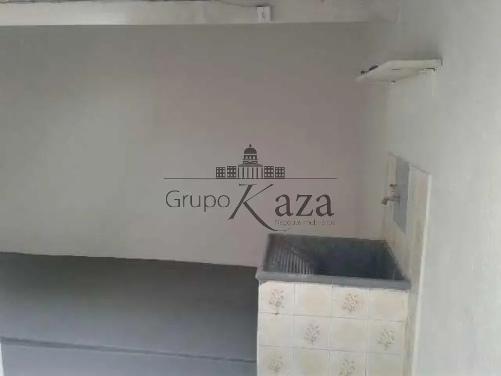 Foto 14 de Casa Padrão em Jardim Nova Detroit, São José dos Campos - imagem 14