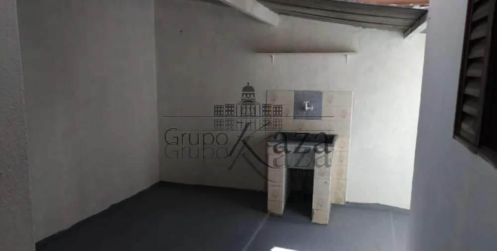 Foto 17 de Casa Padrão em Jardim Nova Detroit, São José dos Campos - imagem 17