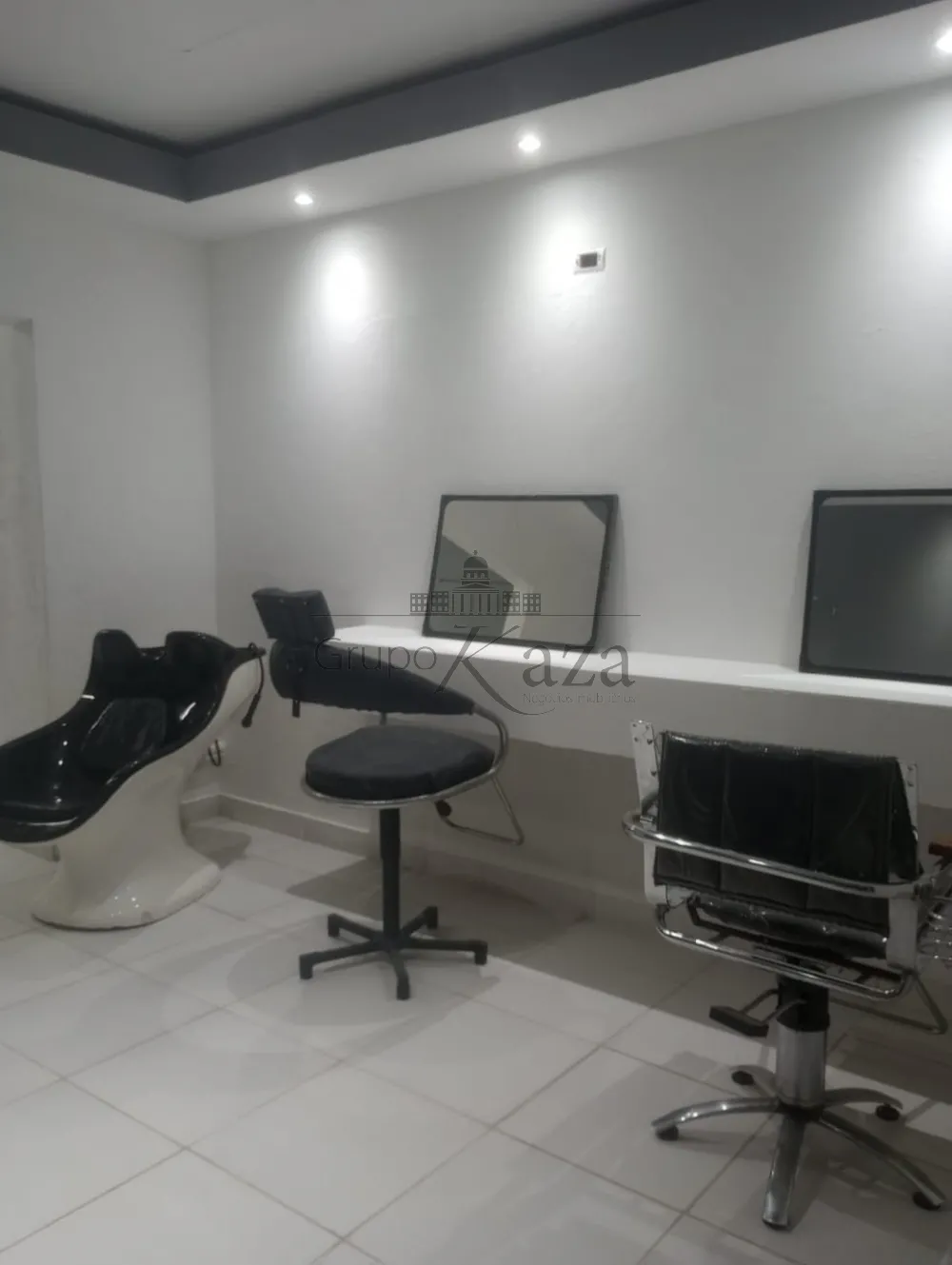 Foto 1 de Comercial Ponto Comercial em Jardim da Granja, São José dos Campos - imagem 1