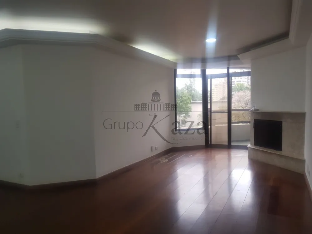 Foto 1 de Apartamento Padrão em Santo Amaro, São Paulo - imagem 1