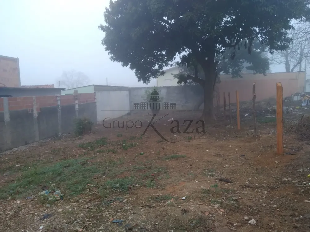 Foto 3 de Terreno Padrão em Jardim Colonial, São José dos Campos - imagem 3