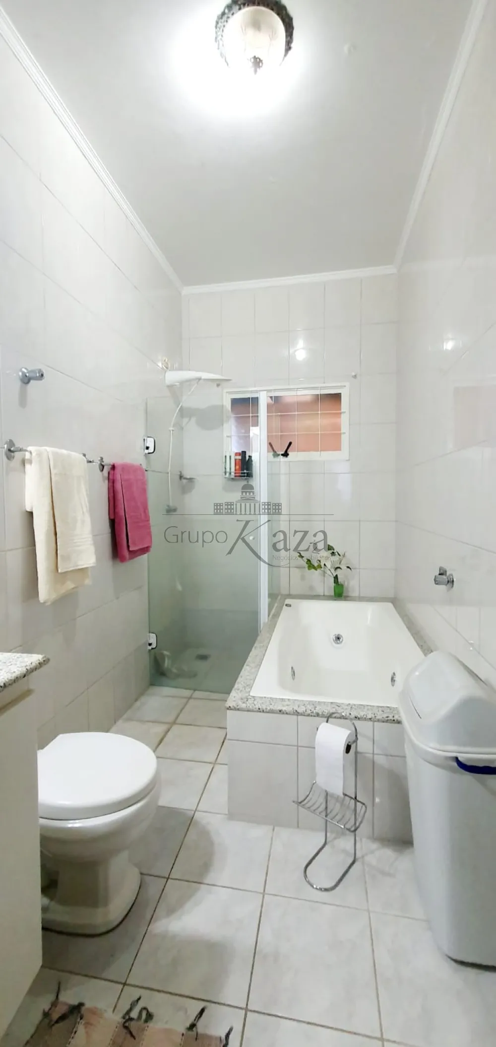 Foto 11 de Casa Térrea em Jardim Santa Maria, Jacareí - imagem 11