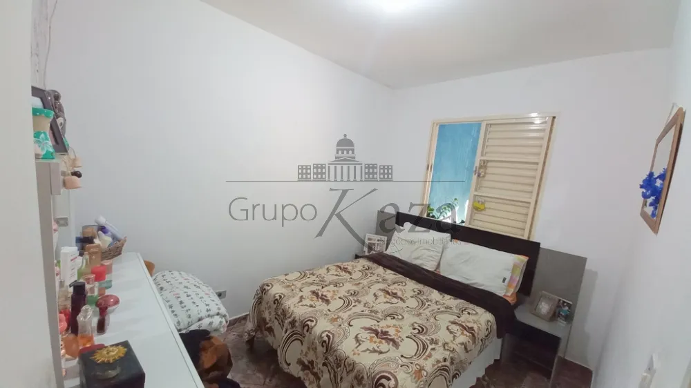 Foto 8 de Casa Térrea em Vila Monterrey, São José dos Campos - imagem 8