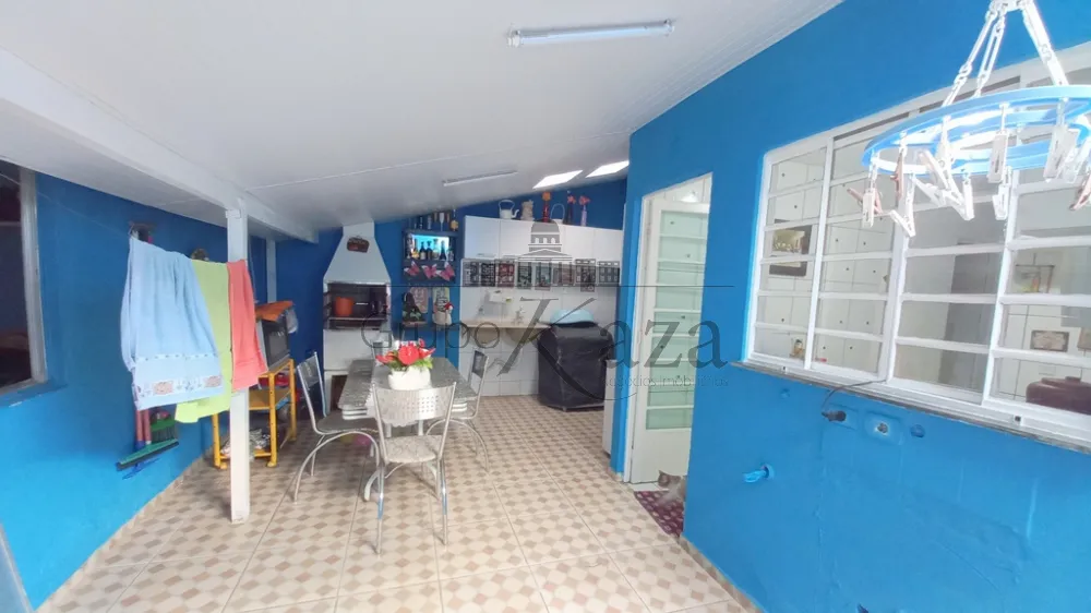 Foto 5 de Casa Térrea em Vila Monterrey, São José dos Campos - imagem 5